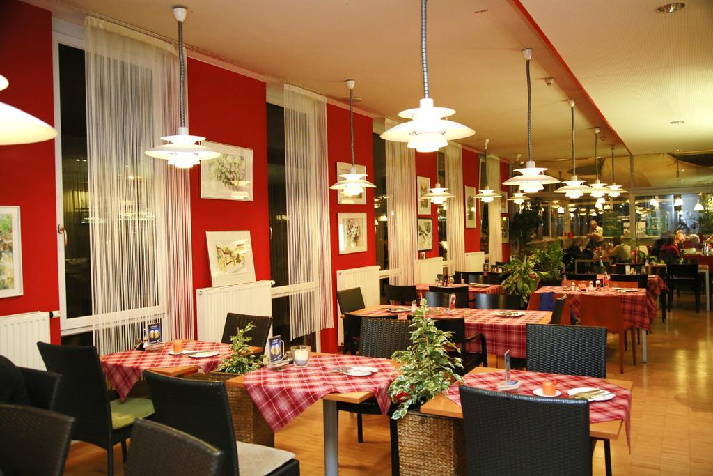 גראץ Hotel Restaurant Red Lodge מראה חיצוני תמונה