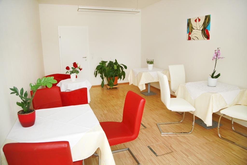 גראץ Hotel Restaurant Red Lodge מראה חיצוני תמונה